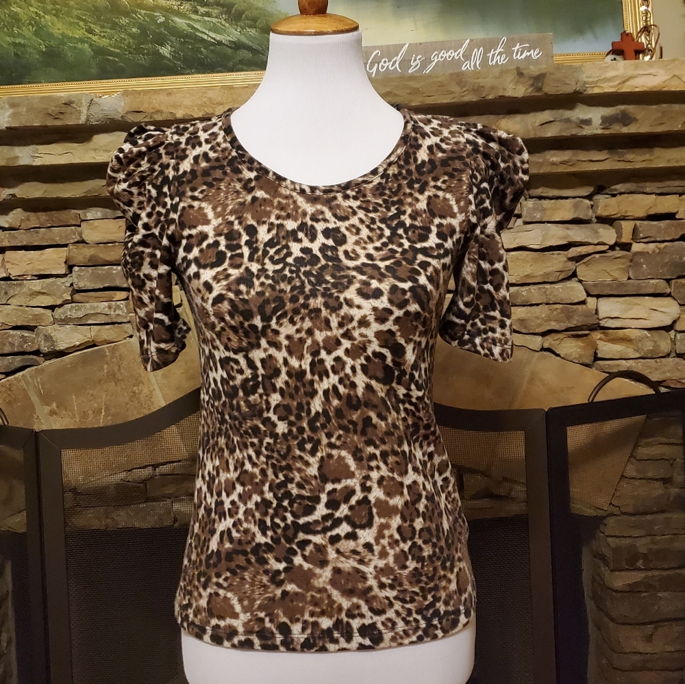 Forever 21 Leopard Print Top